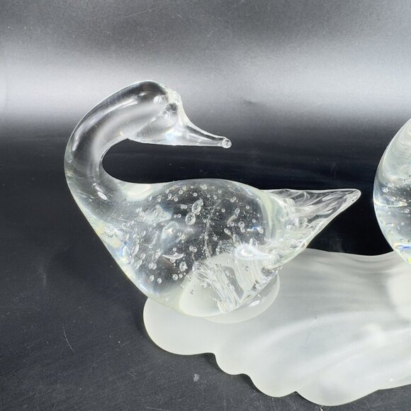 1980s Clear Swan Duck Figurine On Frosted Base Manganese 365nm Green UV Glow VTG - Picture 9 of 12